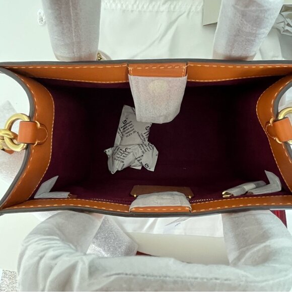 Coach Field Tote 22 In Rainbow Signature Canvas c5142 - Picture 4 of 6